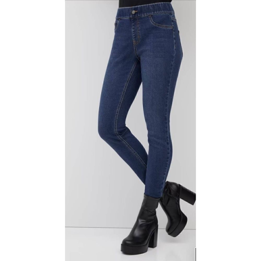 New York & Company
Pull-On High-Waisted Skinny Jeans in XXL
